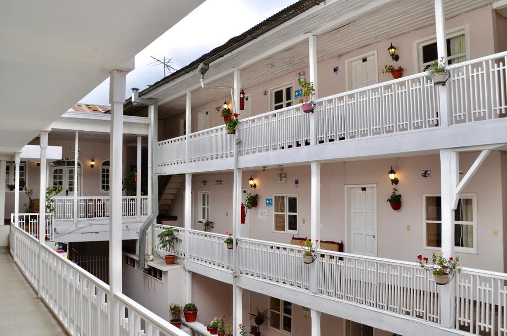 Hotel Europa Alausí Eksteriør billede